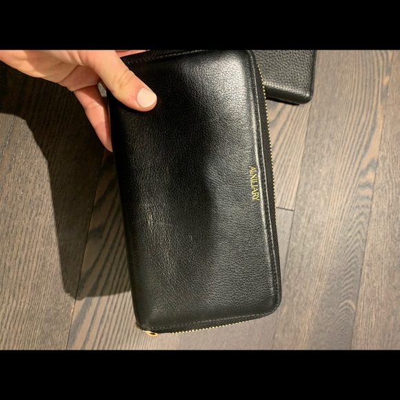 Aritzia Black Leather Auxillary Wallet - Picture 2 of 3